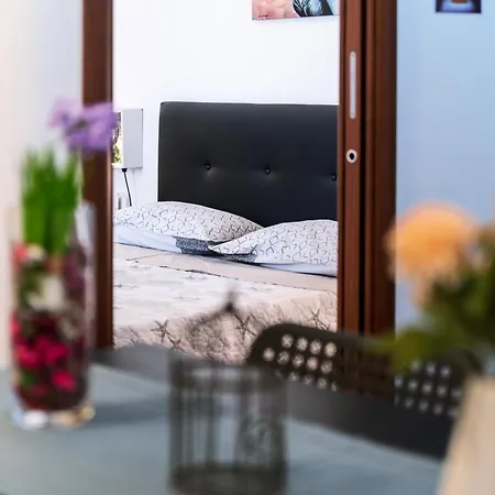 Very Well Apartment